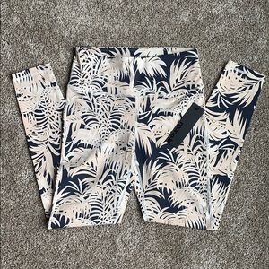 NWT Mono B high waist leggings